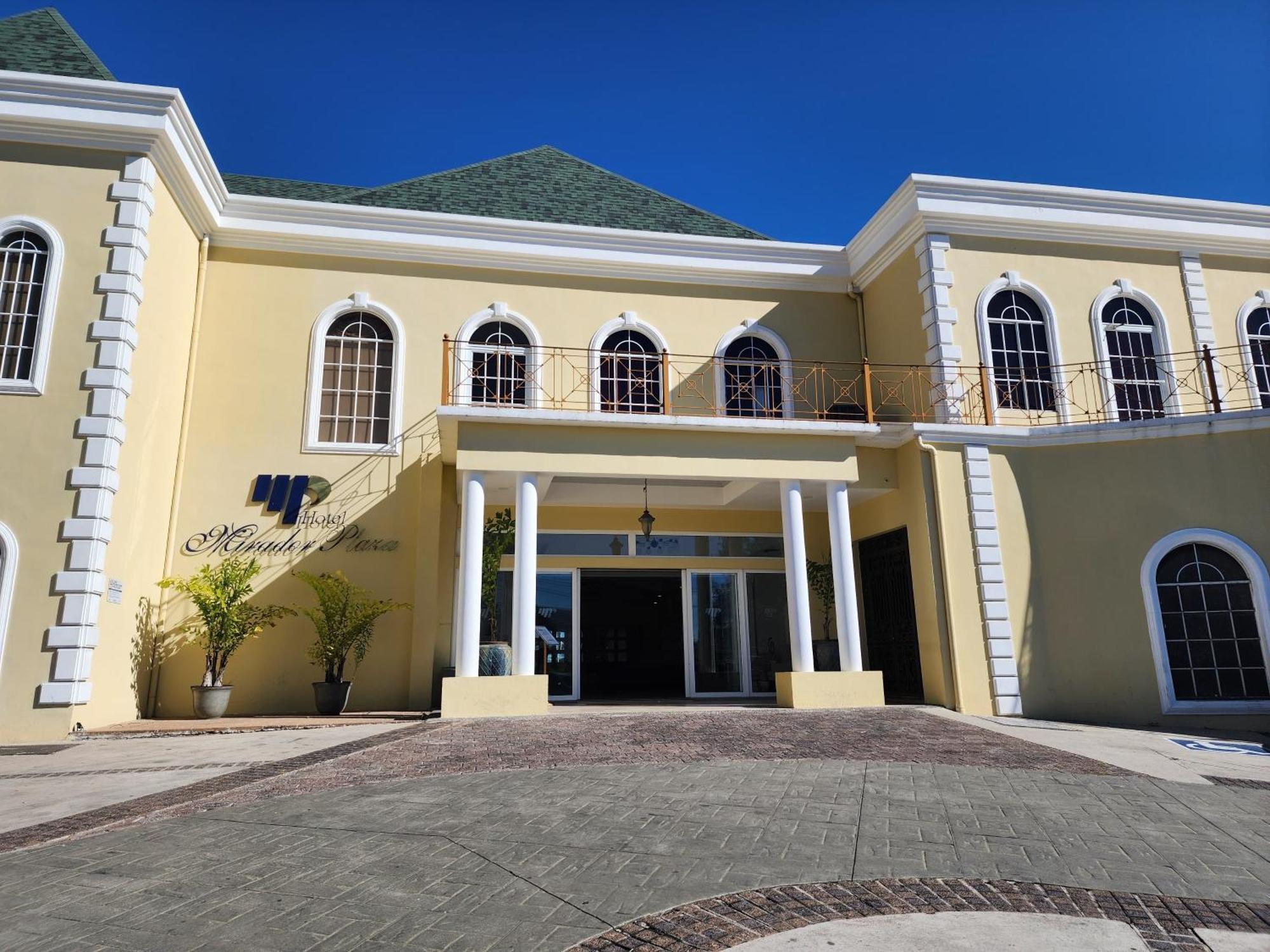 Hotel Mirador Plaza San Salvador Exterior photo